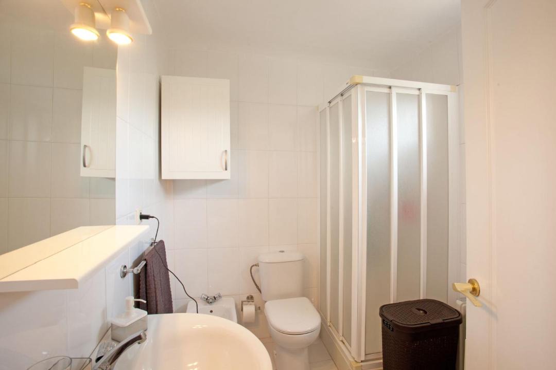 Photo of Bathroom in Urbanizacion Marbessa