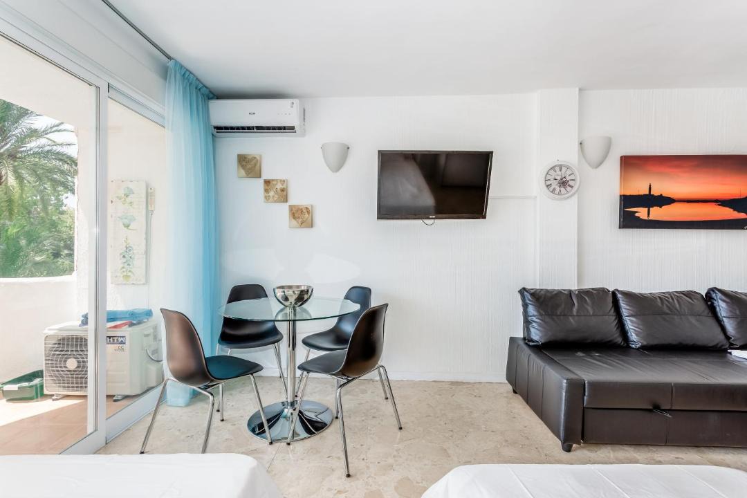 Photo of Livingroom in Urbanizacion Marbessa