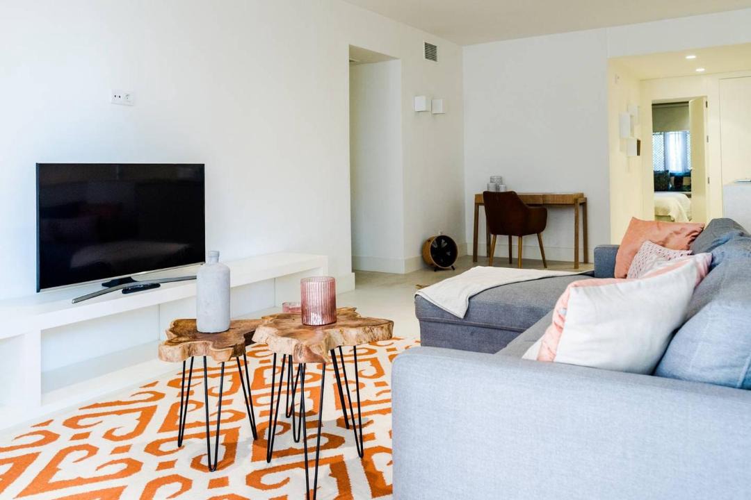 Photo of Livingroom in Golden Mile
