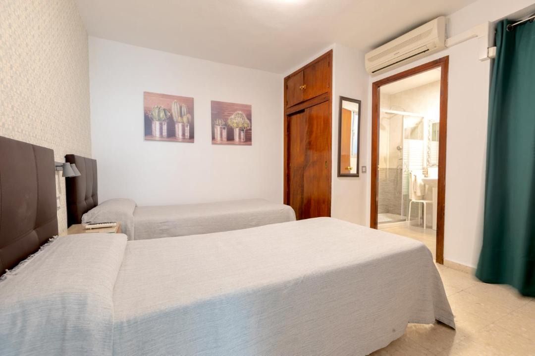Photo of Bedroom in Marbella City Centre