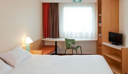 Standard Double Room - Disability Access